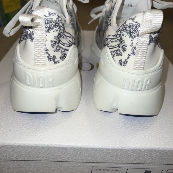 D-connect Dior sneakers - Picture 2 of 5
